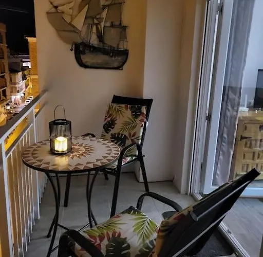 Central Apartment Appartement *